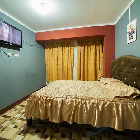 Hostal Tarapaca Hotel Huánuco Buitenkant foto